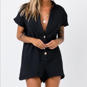 Princess Polly Vixen Playsuit in Black